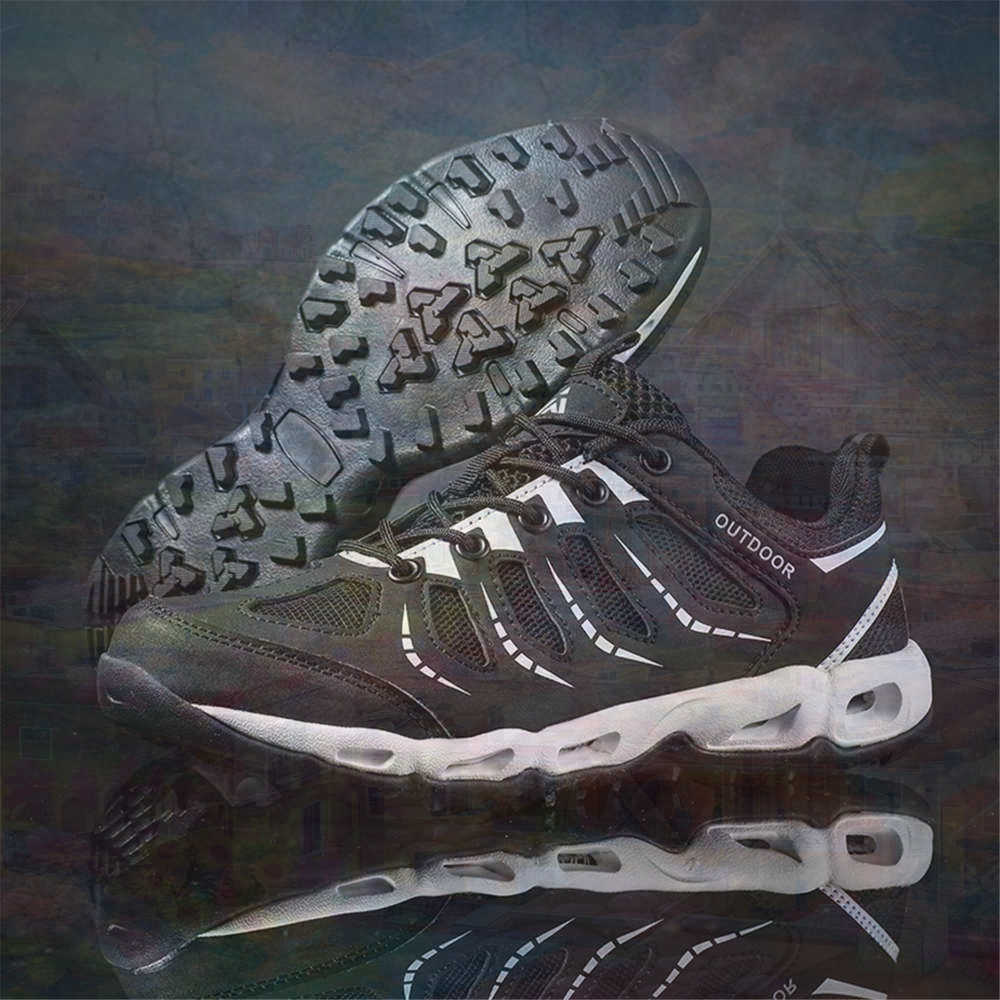 Sumer Round Tip Silver Sneaker - Office Tech Gift Ideas 评论和价格