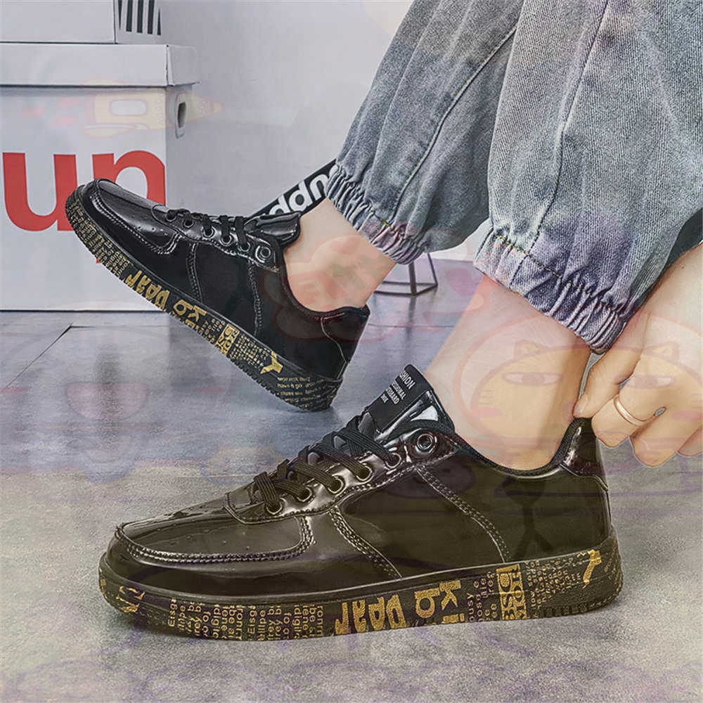 Round Foot Size 45 Sneakers Wh - Office Tech Gift Ideas 评论和价格
